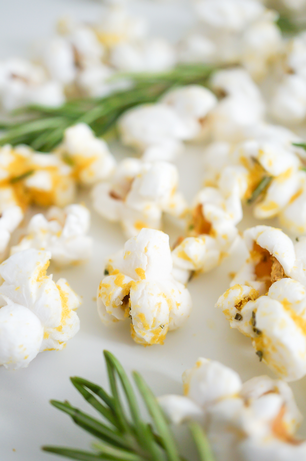 Cheesy Rosemary Popcorn Gluten Free Vegan  Liz Moody 