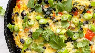 Veggie-Packed, One-Pan Southwestern Breakfast Skillet - Liz Moody